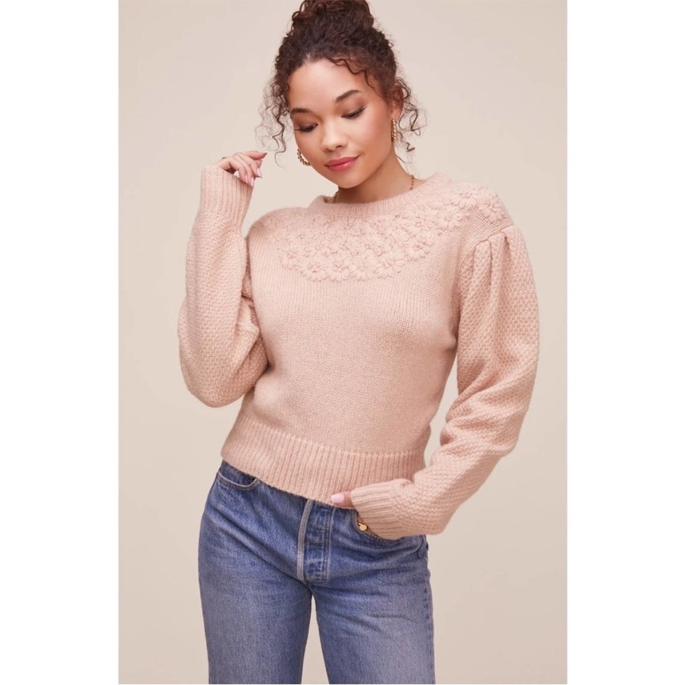 ASTR The Label Samantha Floral Puff Sleeve Cropped Knit Sweater Dusty Pink XS